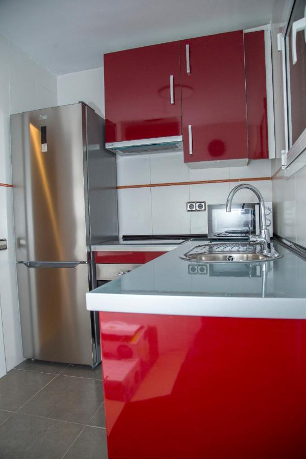 Apartamento Reus 2 - Parking Gratuito Apartment Exterior photo